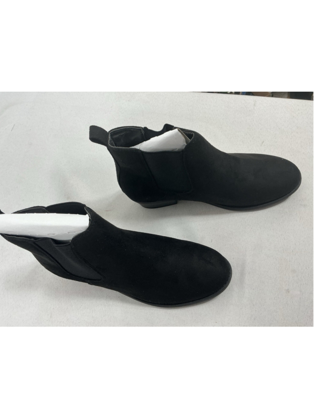 Womans New In Box Refresh Tildon Pullon Ankle Boots Size 6.5 Black